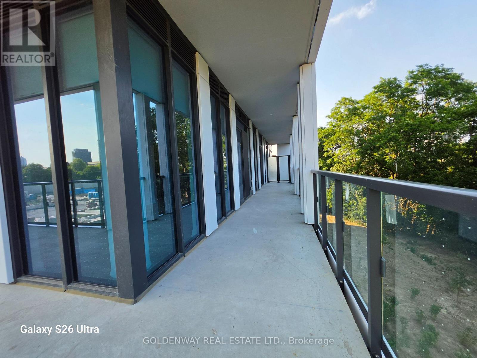 201 - 29 Green Trail Court, Toronto, Ontario  M2K 0J9 - Photo 5 - C13559796