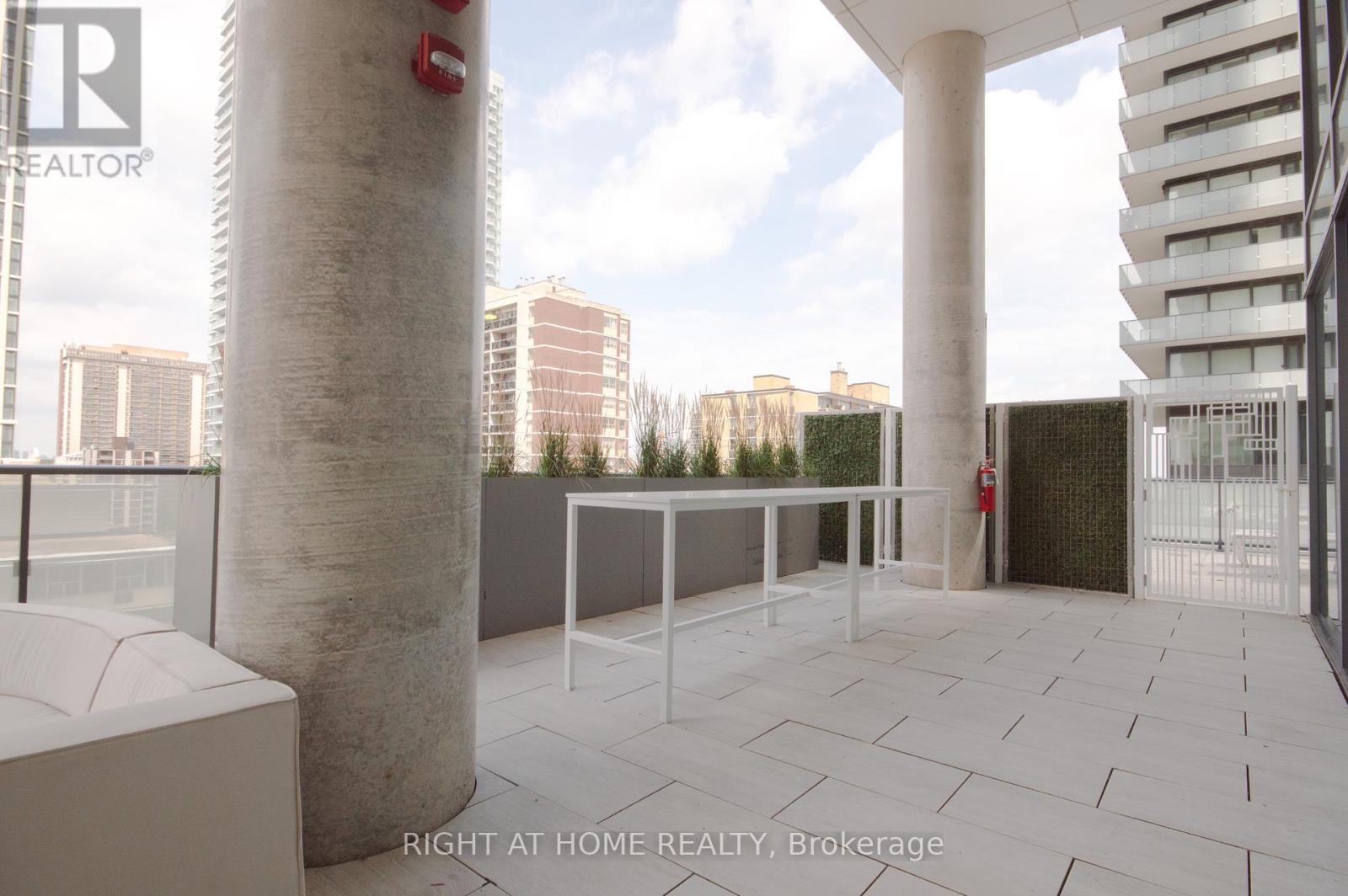 709 - 161 Roehampton Avenue, Toronto, Ontario M4P 0C8 - Photo 19 - C13559866