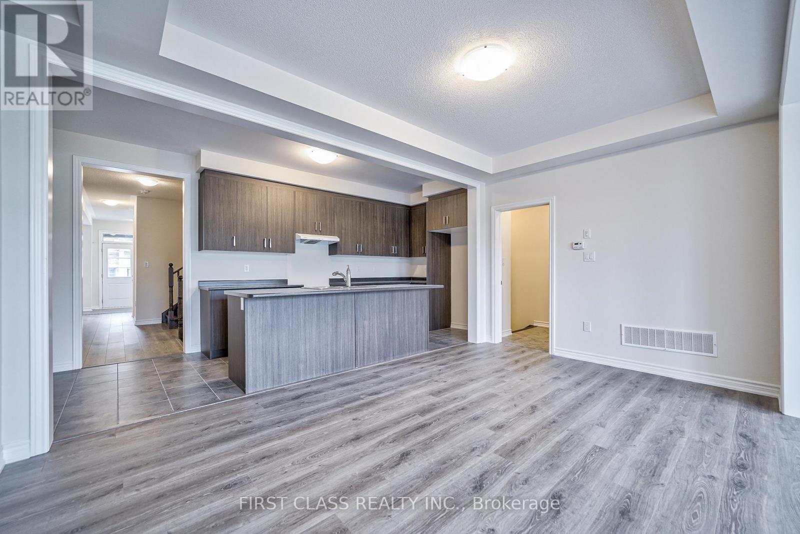 61 Kenneth Rogers Crescent, East Gwillimbury, Ontario L9N 0S3 - Photo 16 - N13559766