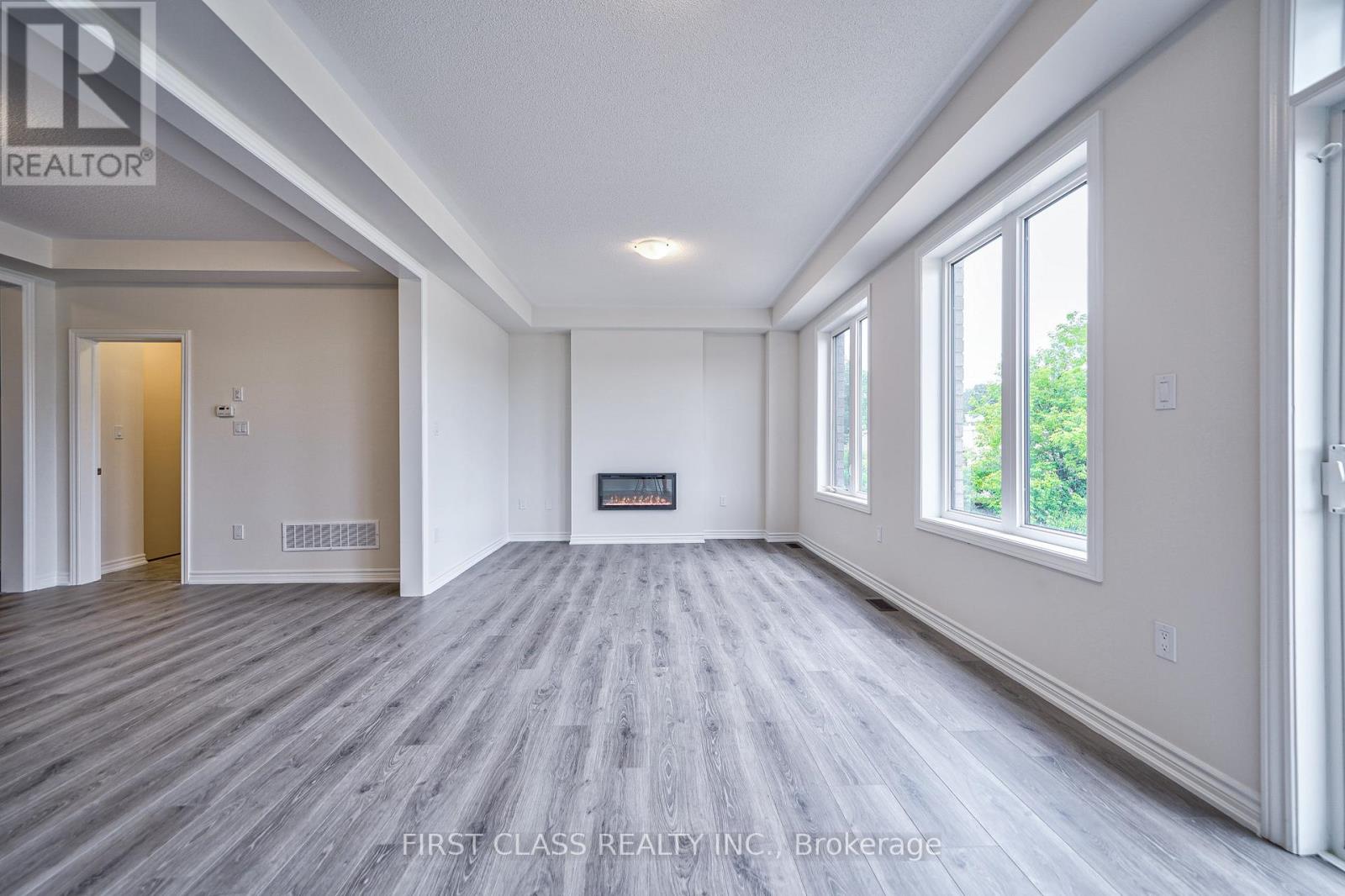 61 Kenneth Rogers Crescent, East Gwillimbury, Ontario L9N 0S3 - Photo 18 - N13559766