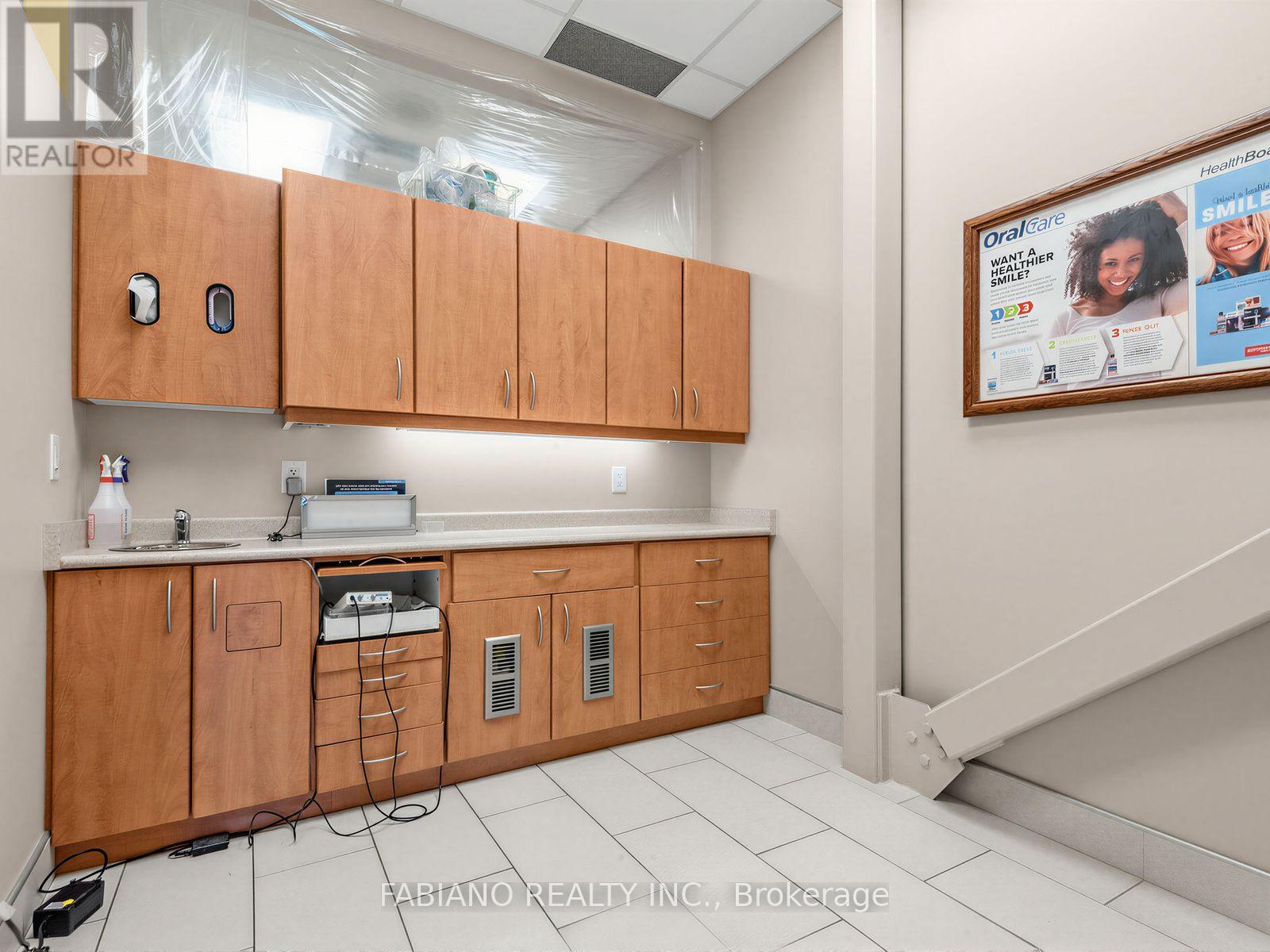 43 - 150 New Delhi Drive, Markham, Ontario  L3S 0B6 - Photo 17 - N13559884