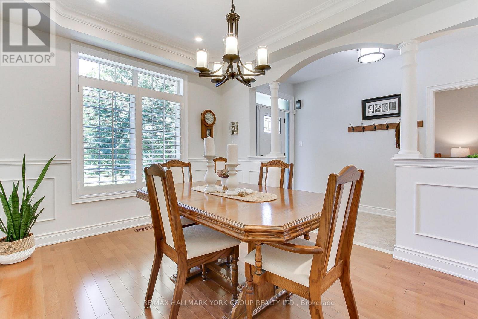 1078 Bob Scott Court, Newmarket, Ontario  L3X 3L7 - Photo 9 - N13559886