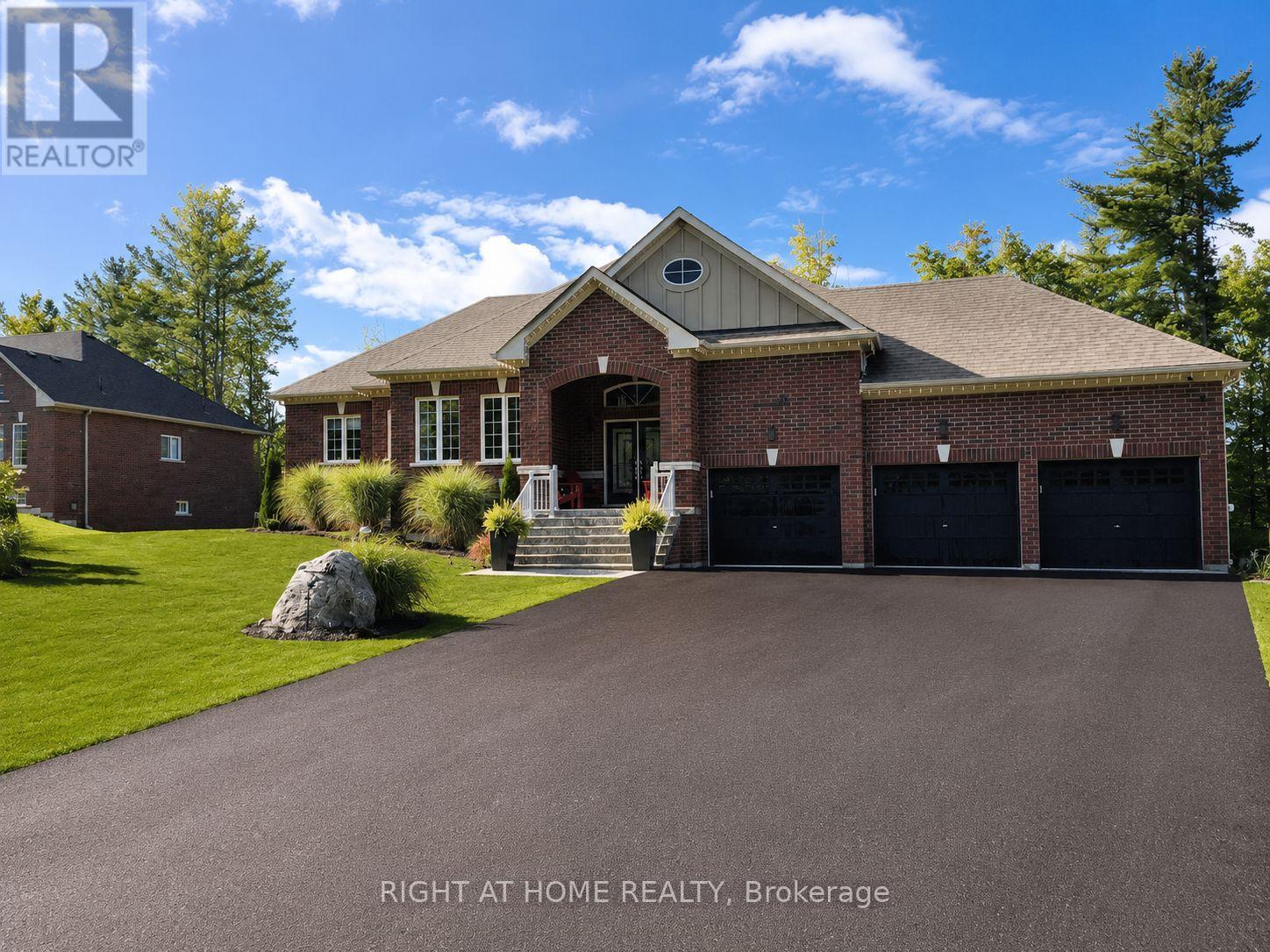 84 DIAMOND VALLEY DRIVE, Oro-Medonte (Sugarbush)