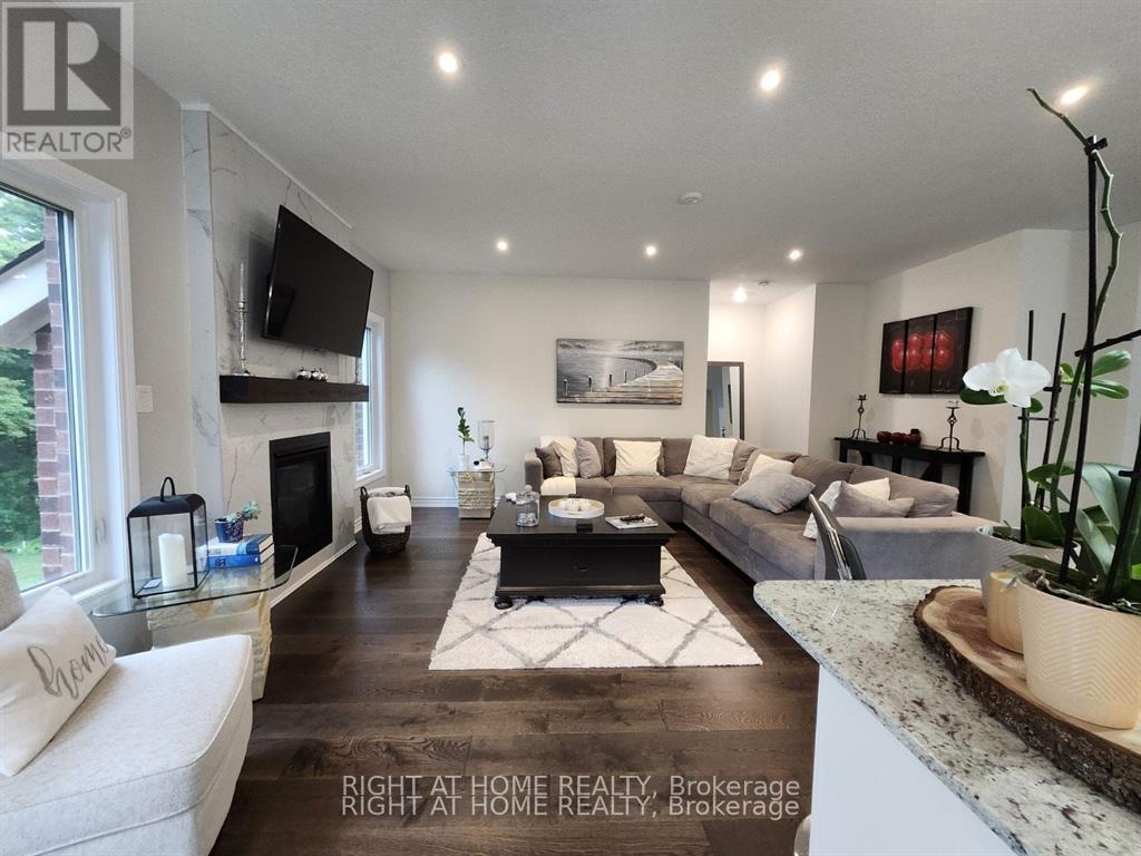 84 Diamond Valley Drive, Oro-Medonte (Sugarbush), Ontario  L0L 2E0 - Photo 12 - S13559756
