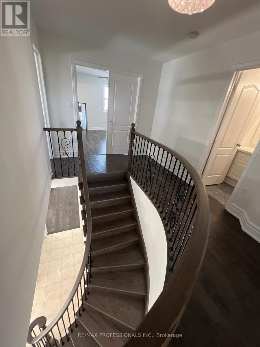 Main - 3895 Henrietta Way, Mississauga, Ontario  L5M 7Y4 - Photo 45 - W13559794