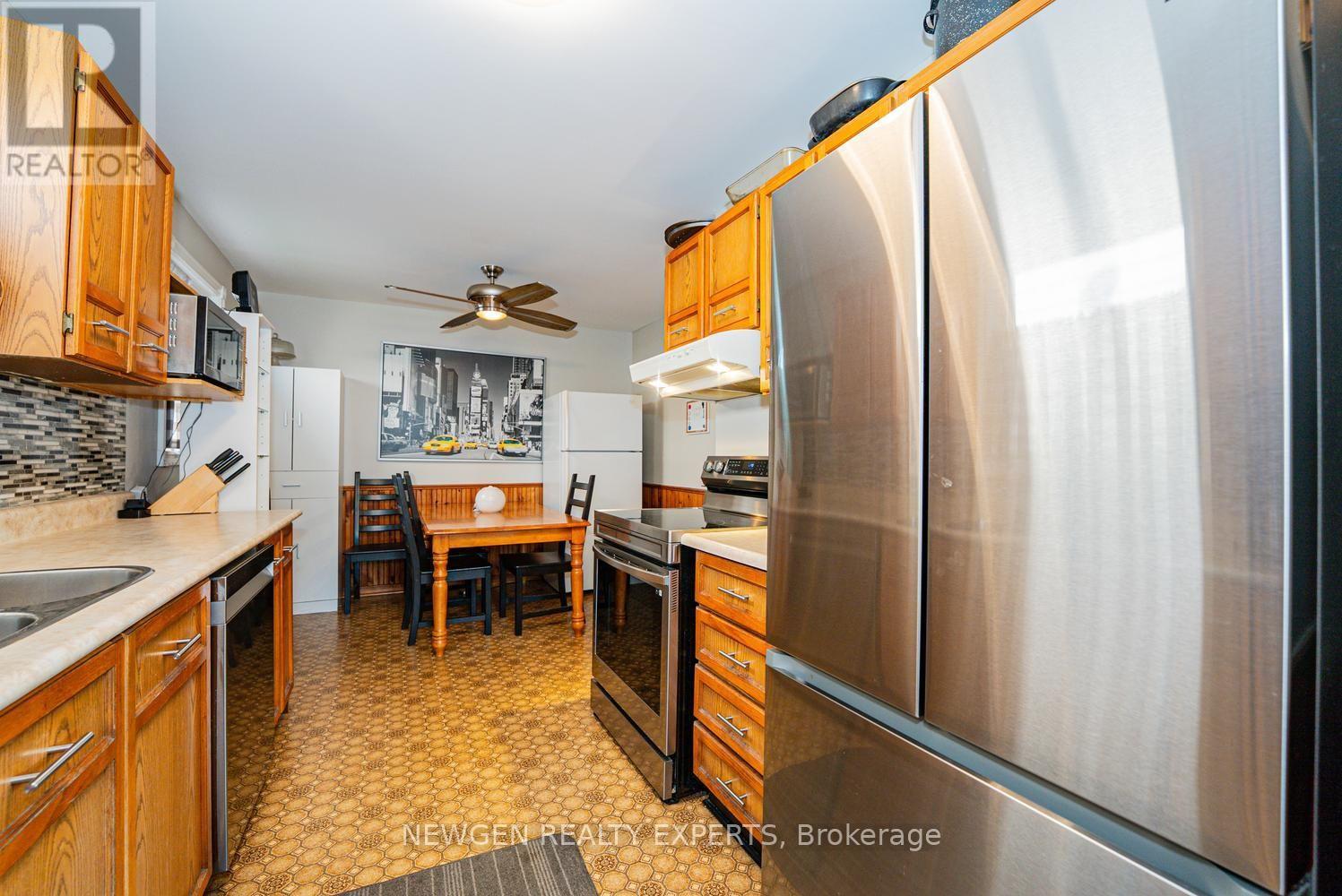 7022 Cordingley Crescent, Mississauga, Ontario  L5N 4Z5 - Photo 15 - W13559880