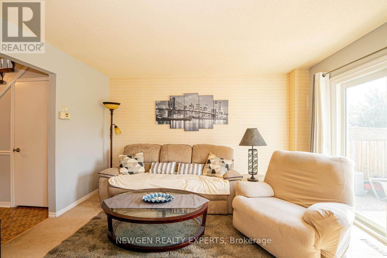 7022 Cordingley Crescent, Mississauga, Ontario  L5N 4Z5 - Photo 8 - W13559880