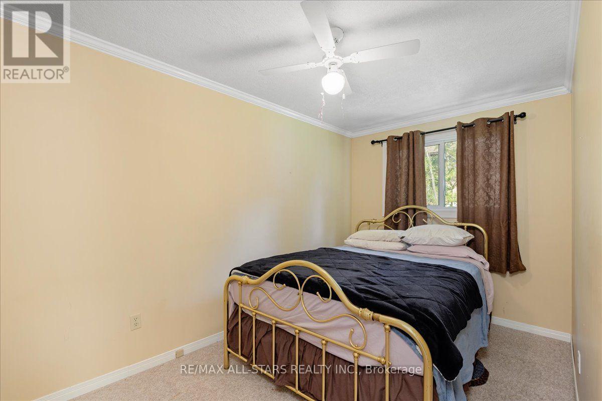 142 Parkview Road, Georgina, Ontario L4P 2J7 - Photo 16 - N13551142
