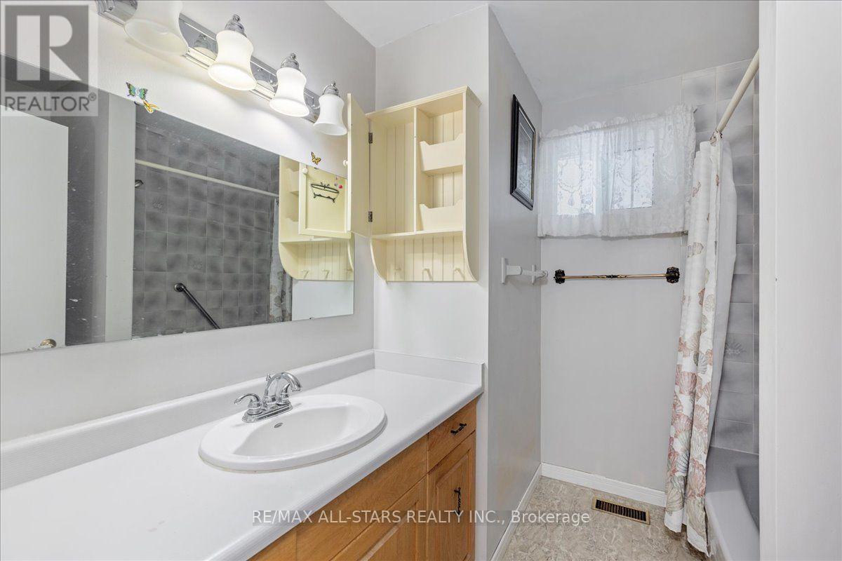 142 Parkview Road, Georgina, Ontario L4P 2J7 - Photo 18 - N13551142