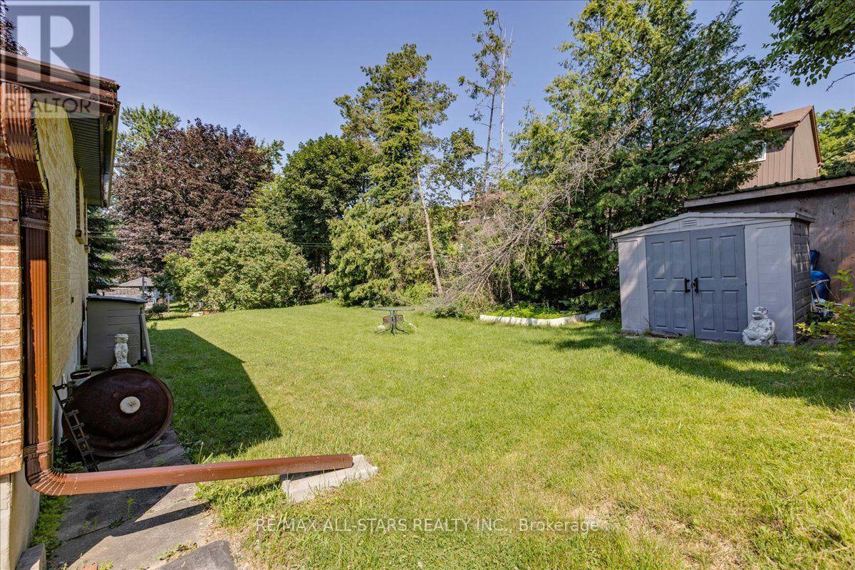 142 Parkview Road, Georgina, Ontario L4P 2J7 - Photo 11 - N13551142