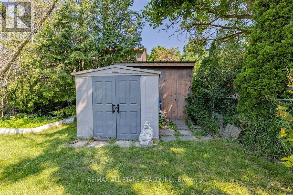 142 Parkview Road, Georgina, Ontario L4P 2J7 - Photo 12 - N13551142
