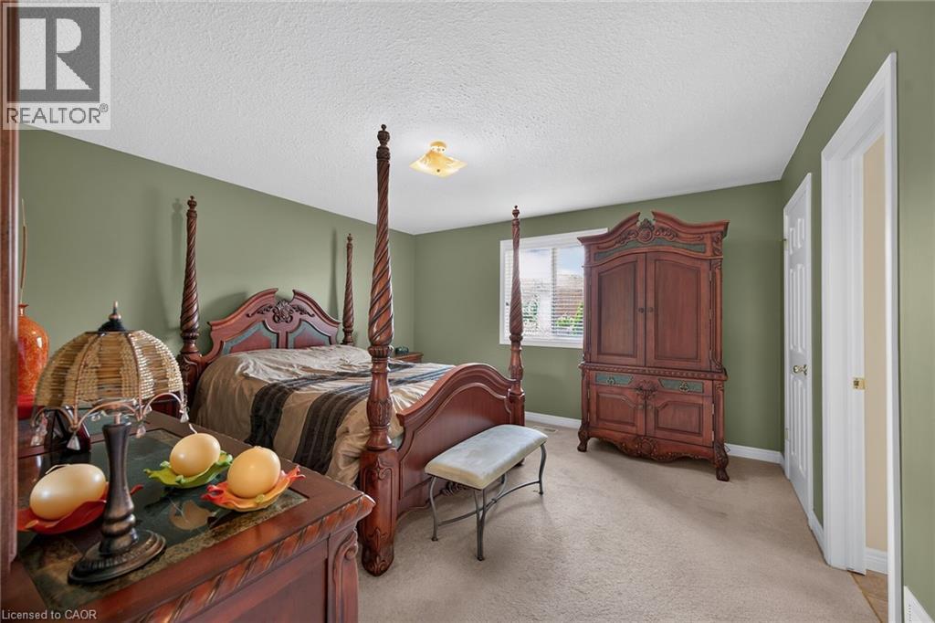 10 Morgante Court, Hamilton, Ontario  L9B 2W9 - Photo 25 - 40847451