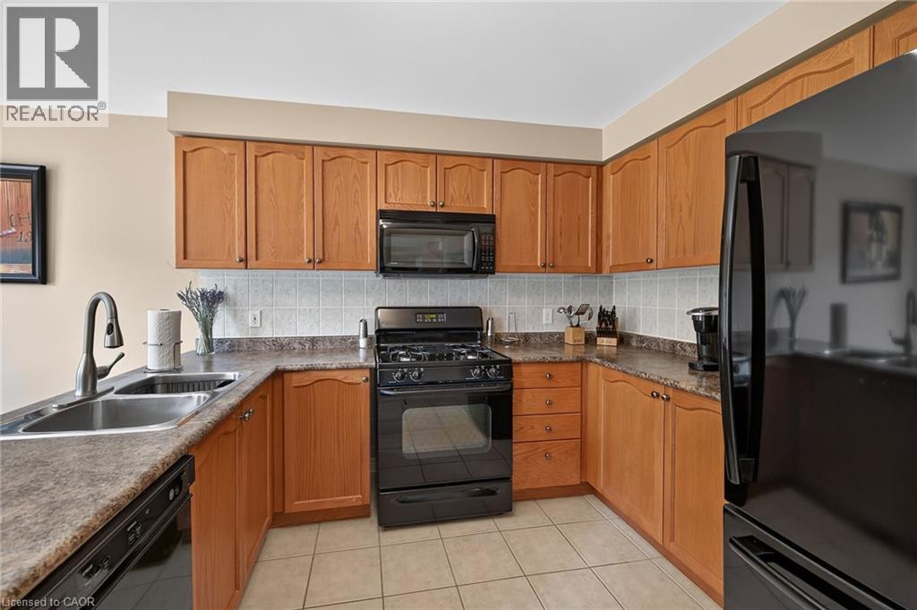 10 Morgante Court, Hamilton, Ontario  L9B 2W9 - Photo 21 - 40847451