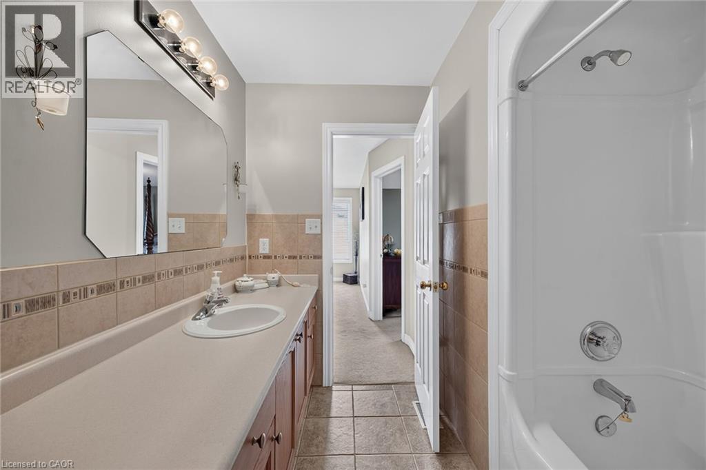 10 Morgante Court, Hamilton, Ontario  L9B 2W9 - Photo 37 - 40847451
