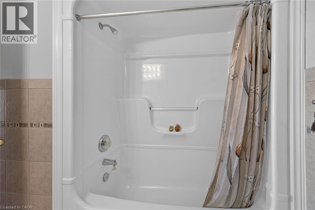 10 Morgante Court, Hamilton, Ontario  L9B 2W9 - Photo 38 - 40847451