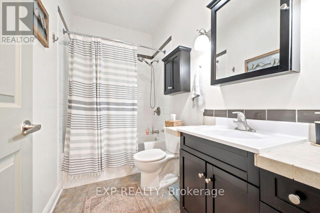 66 Carnegie Crescent, Greater Madawaska, Ontario  K0J 1H0 - Photo 35 - X13559902