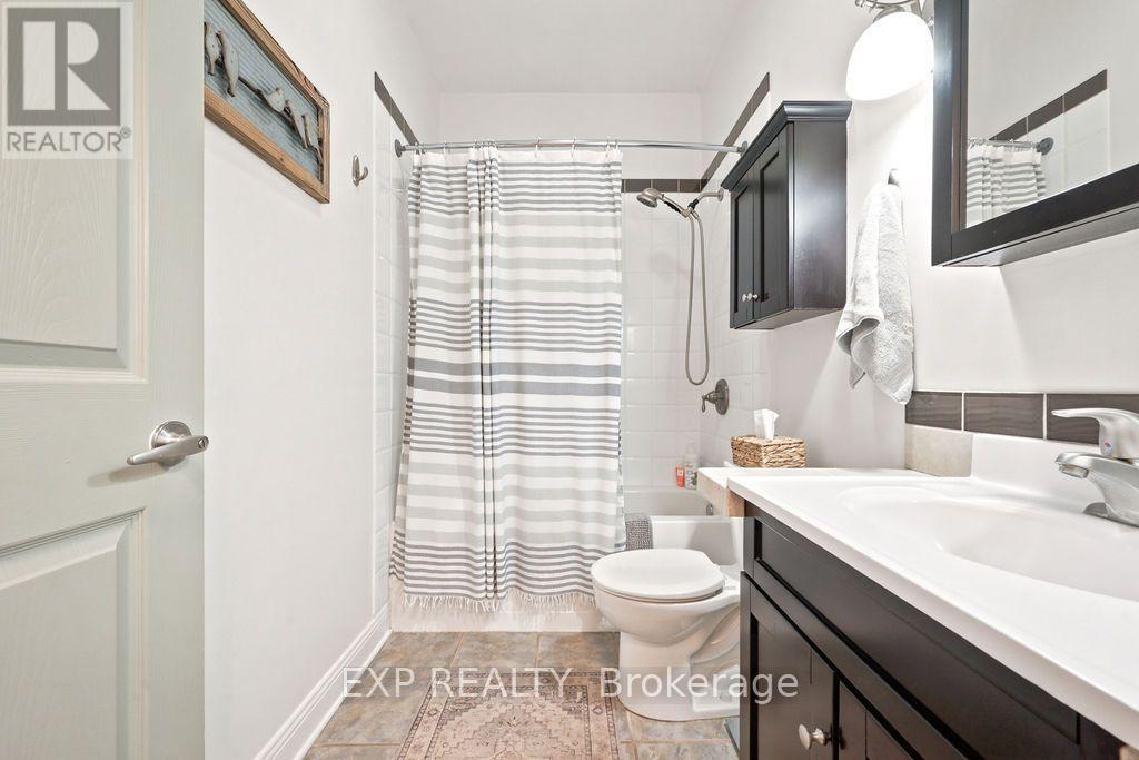 66 Carnegie Crescent, Greater Madawaska, Ontario  K0J 1H0 - Photo 36 - X13559902