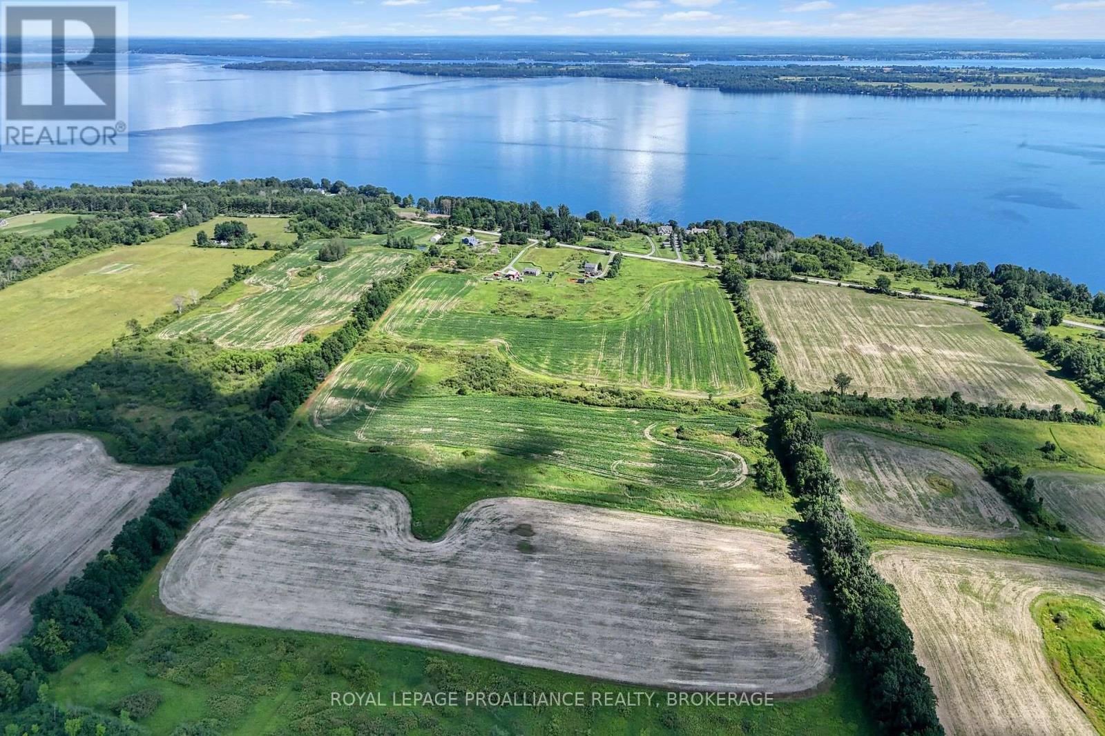Pt Lt 14 & 15 Howe Island Drive, Frontenac Islands, Ontario