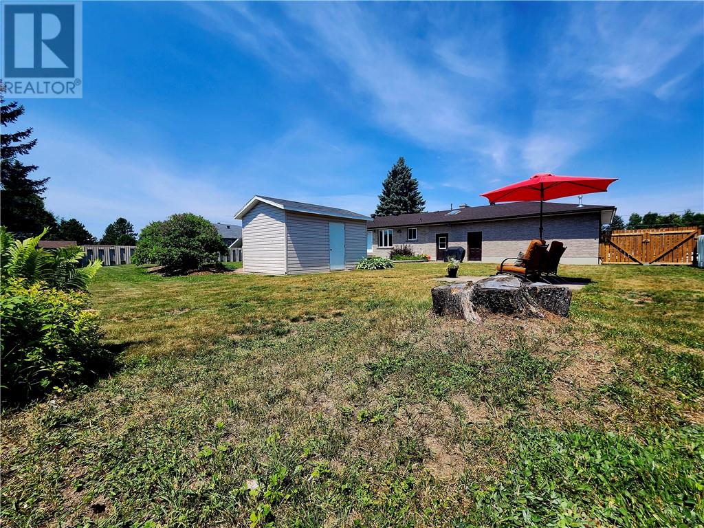 43 Ontario Street, Chelmsford, Ontario  P0M 1L0 - Photo 61 - 2129190