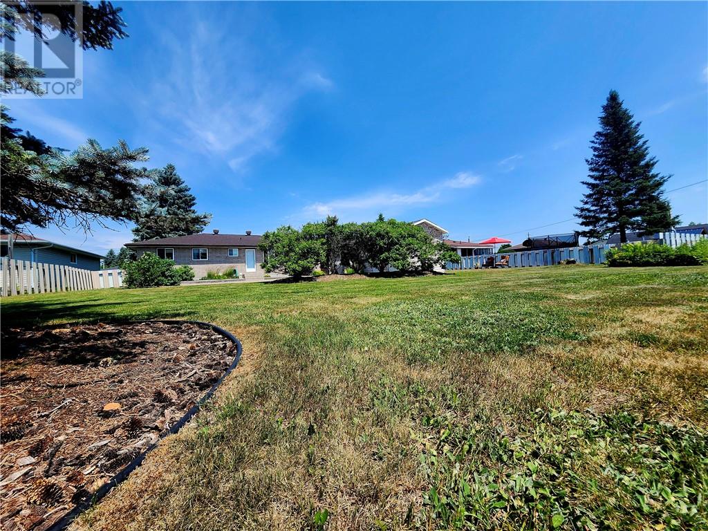43 Ontario Street, Chelmsford, Ontario  P0M 1L0 - Photo 63 - 2129190