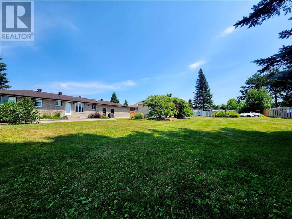 43 Ontario Street, Chelmsford, Ontario  P0M 1L0 - Photo 64 - 2129190