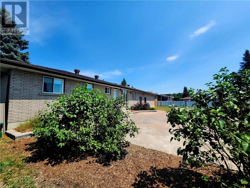 43 Ontario Street, Chelmsford, Ontario  P0M 1L0 - Photo 66 - 2129190