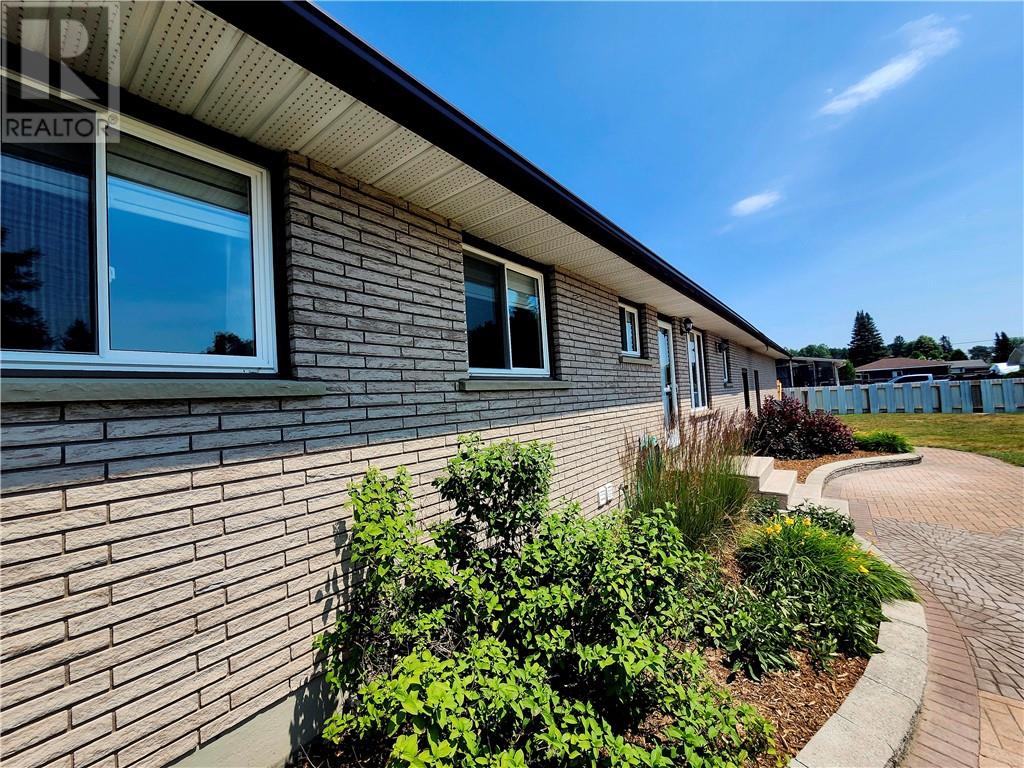 43 Ontario Street, Chelmsford, Ontario  P0M 1L0 - Photo 68 - 2129190