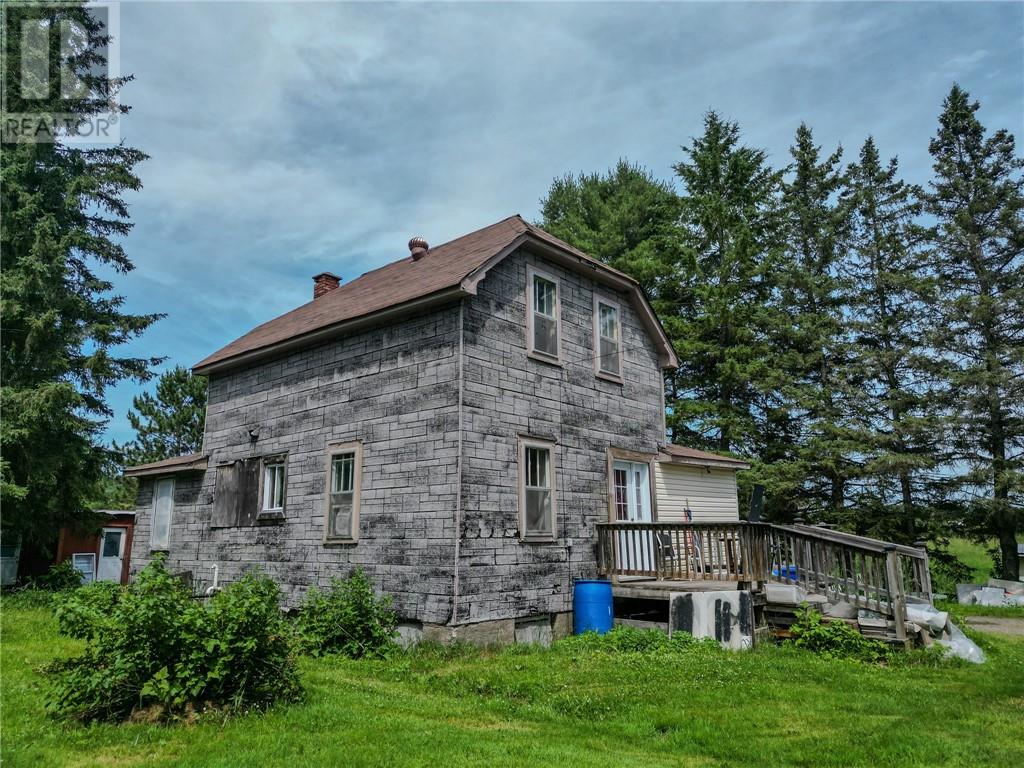 262 St Pothier Road, Whitefish, Ontario  P0M 3E0 - Photo 10 - 2129036