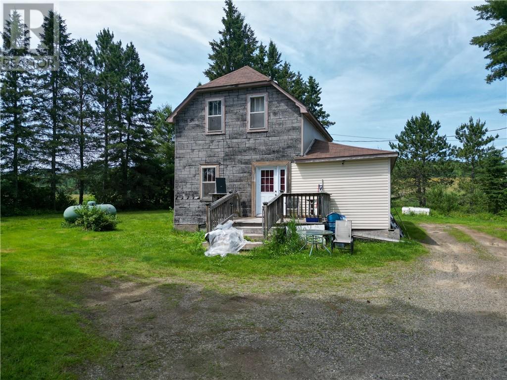 262 St Pothier Road, Whitefish, Ontario  P0M 3E0 - Photo 6 - 2129036