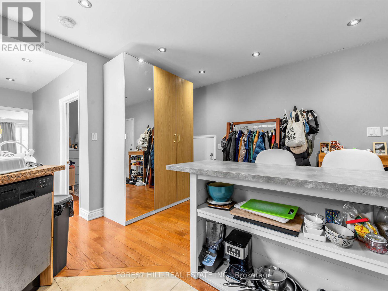 2 - 12 Salem Avenue, Toronto, Ontario  M6H 3C1 - Photo 16 - W13540028