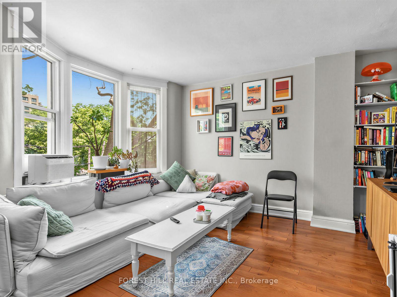 2 - 12 Salem Avenue, Toronto, Ontario  M6H 3C1 - Photo 6 - W13540028