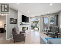 32 CHARTER CREEK COURT, St. Thomas, Ontario