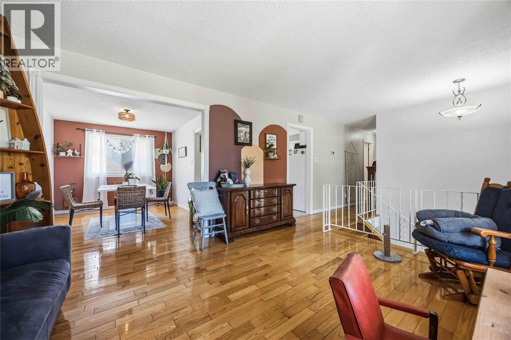 497 Albert Boulevard, St Clair photo 6