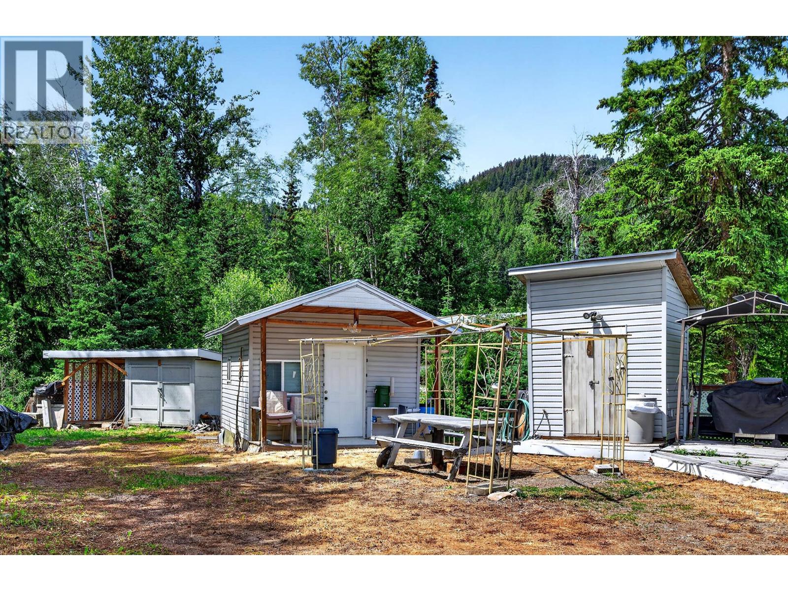 Listing image 11