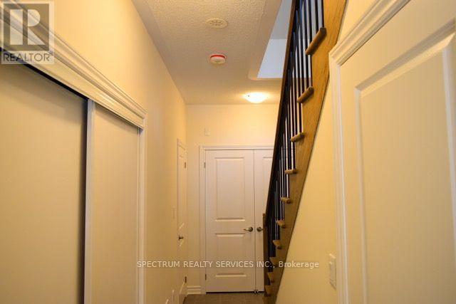 1162 Restivo Lane, Milton, Ontario  L9E 1K1 - Photo 9 - W13551270