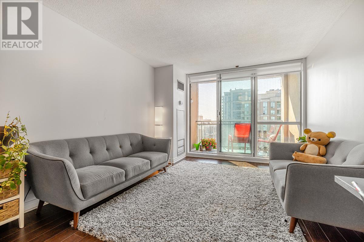 Uph3 - 8 Pemberton Avenue, Toronto, Ontario  M2M 4K8 - Photo 1 - C13560122