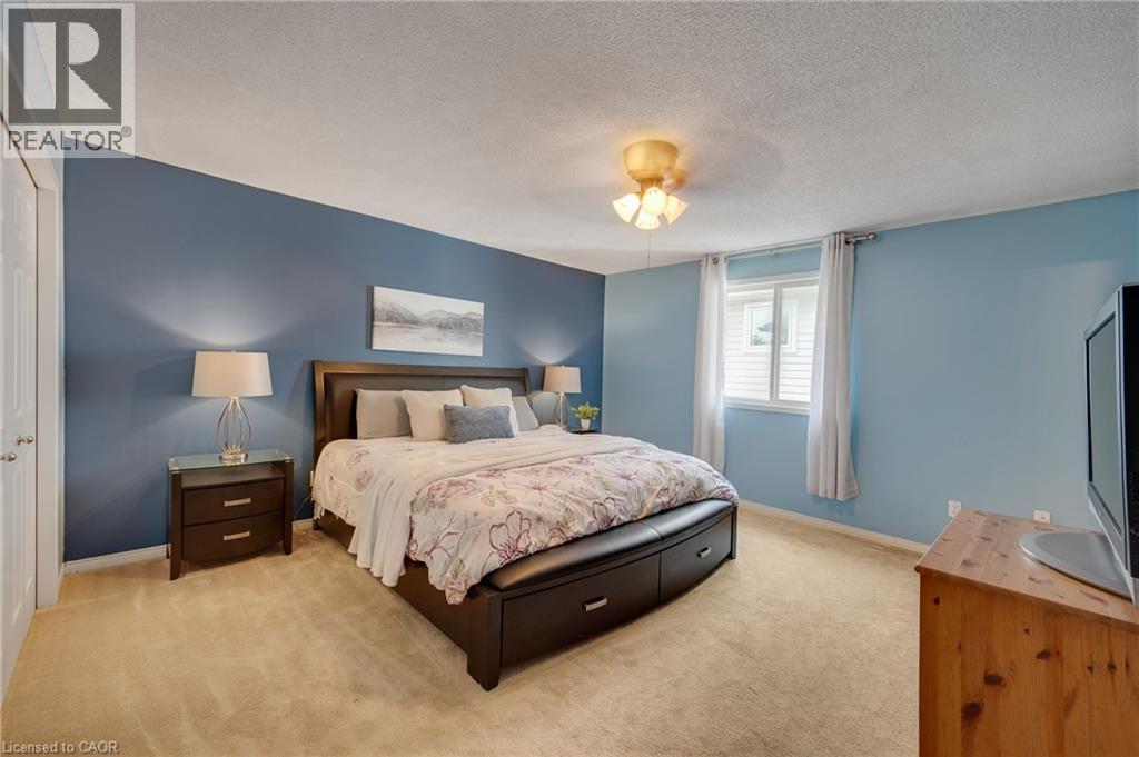 409 Jacqueline Boulevard, Hamilton, Ontario  L9B 2T4 - Photo 18 - 40845277