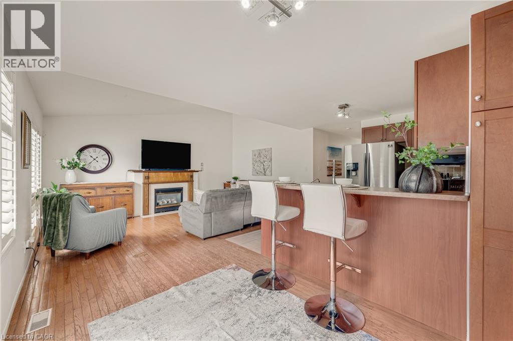 409 Jacqueline Boulevard, Hamilton, Ontario  L9B 2T4 - Photo 15 - 40845277