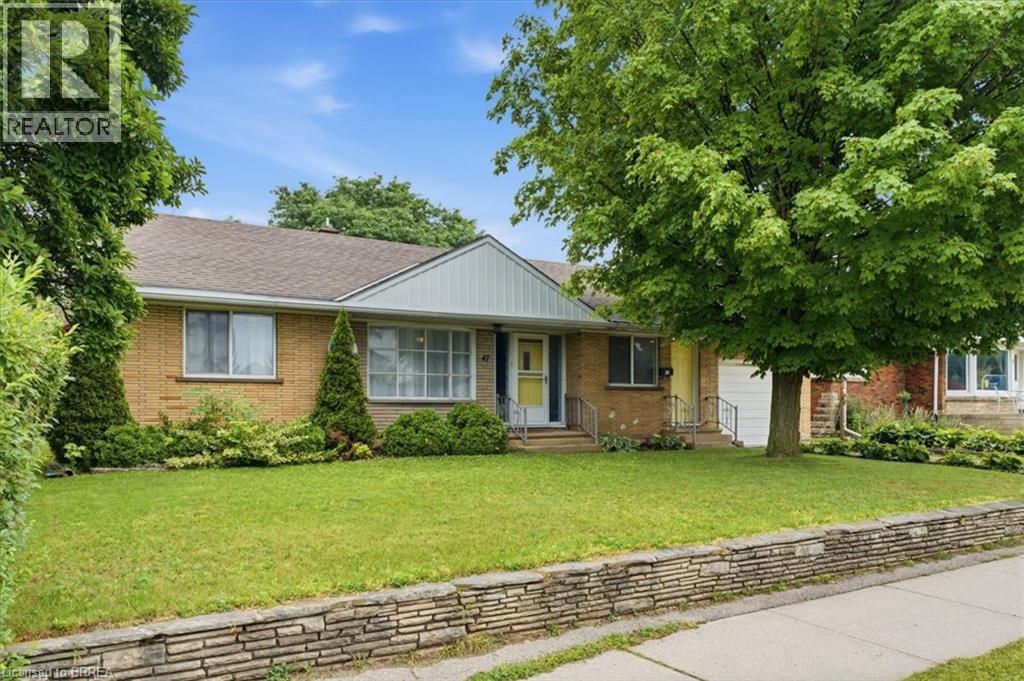 47 Lansdowne Avenue, Delhi, Ontario  N4B 1R2 - Photo 1 - 40846699