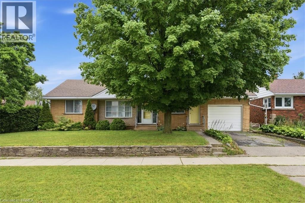 47 Lansdowne Avenue, Delhi, Ontario  N4B 1R2 - Photo 2 - 40846699