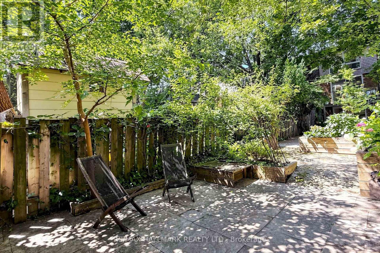 17 Ingham Avenue, Toronto, Ontario  M4K 2W4 - Photo 35 - E13560076