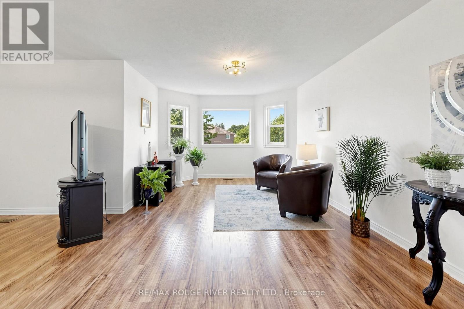 4 Atrium Lane, Toronto, Ontario  M1B 4T3 - Photo 27 - E13560146