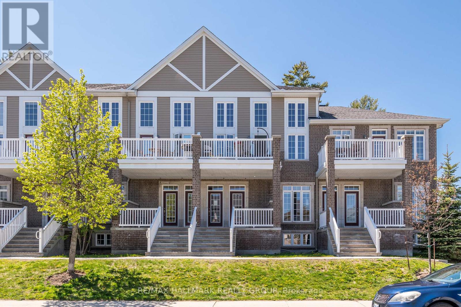 226 KINGHAVEN CRESCENT, Ottawa