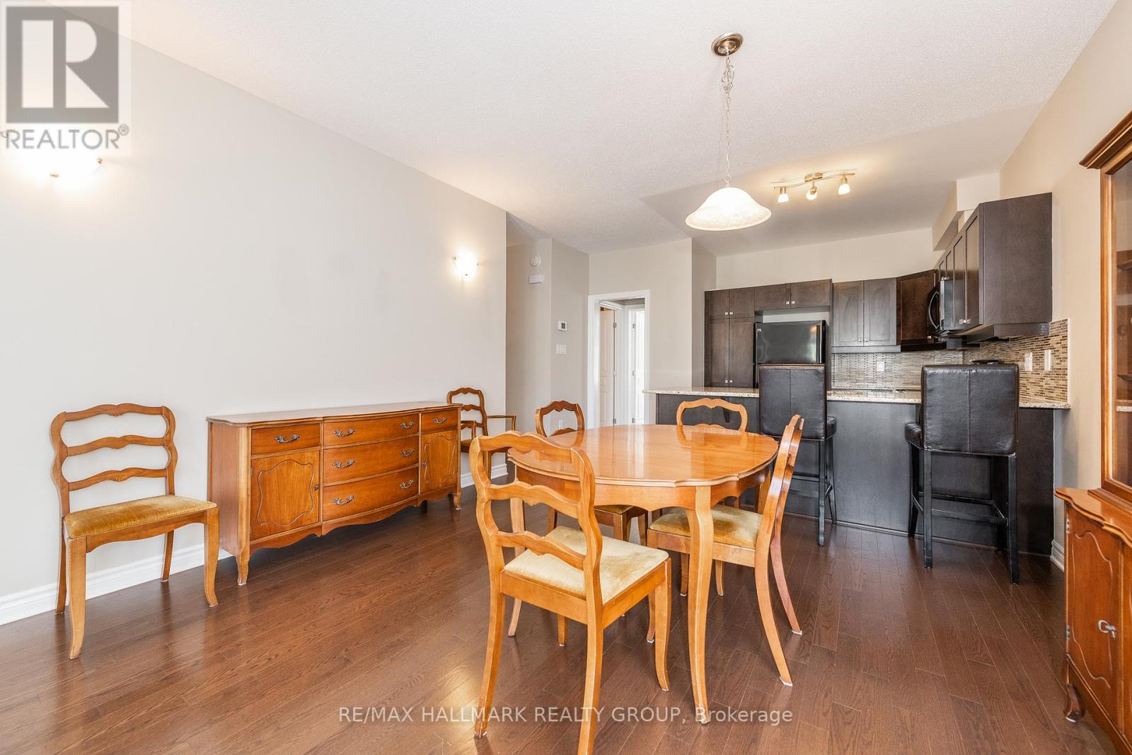 226 Kinghaven Crescent, Ottawa, Ontario  K2M 0C2 - Photo 3 - X13559994
