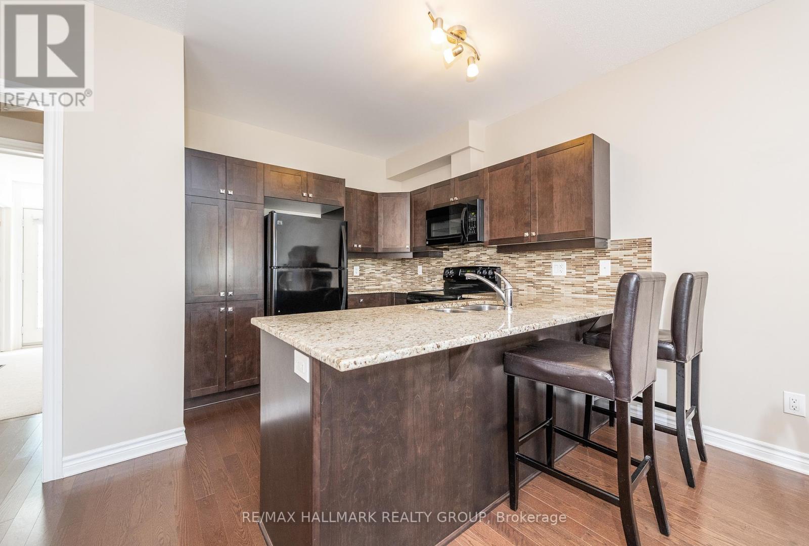 226 Kinghaven Crescent, Ottawa, Ontario  K2M 0C2 - Photo 4 - X13559994
