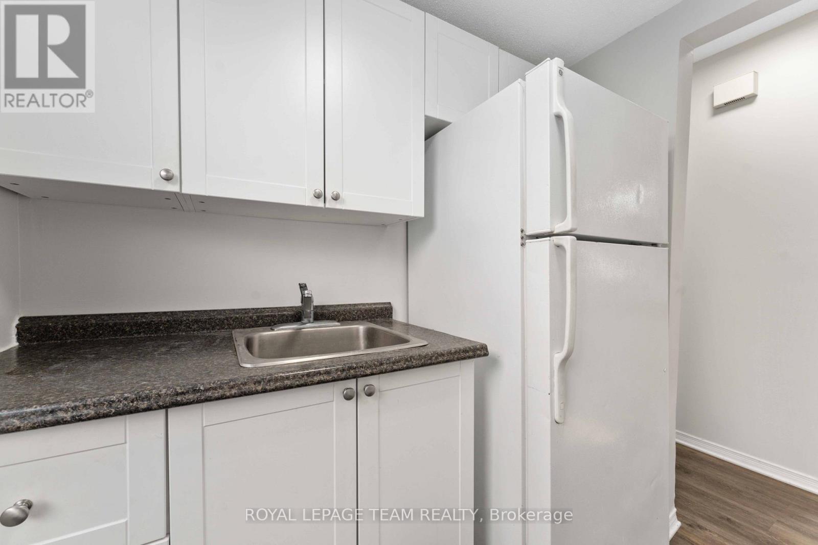 B - 1420 Raven Avenue, Ottawa, Ontario  K1Z 7Y4 - Photo 8 - X13560006