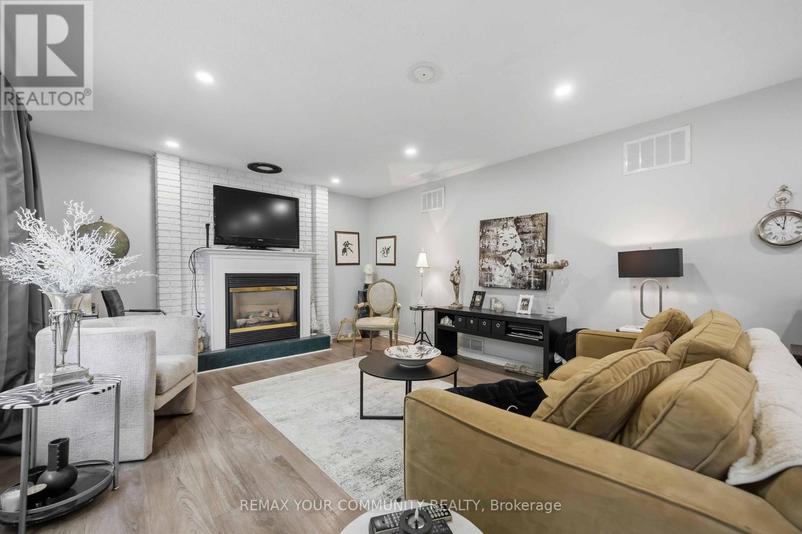 148 Bayview Avenue, Georgina, Ontario  L4P 2S9 - Photo 6 - N13560162