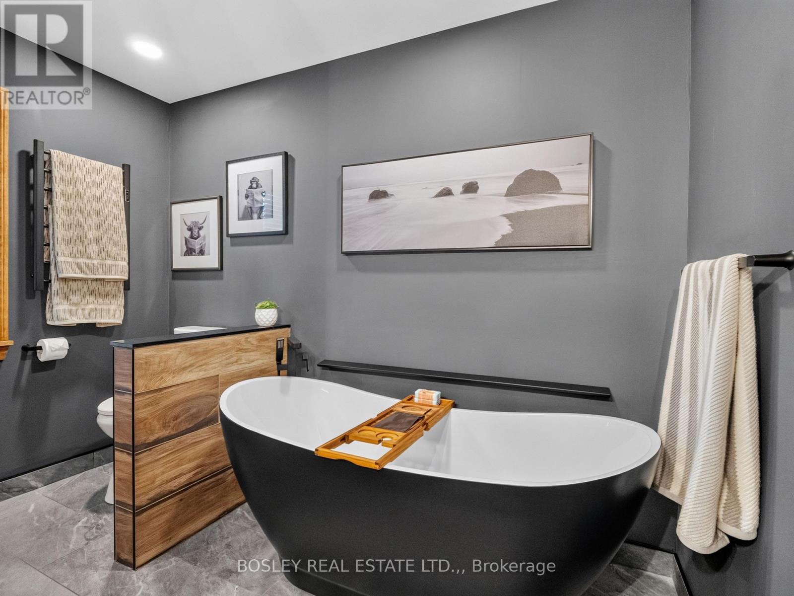 2 Monro Street, St. Catharines, Ontario  L2N 2B3 - Photo 15 - X13560026