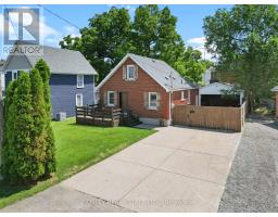 2 MONRO STREET, St. Catharines, Ontario