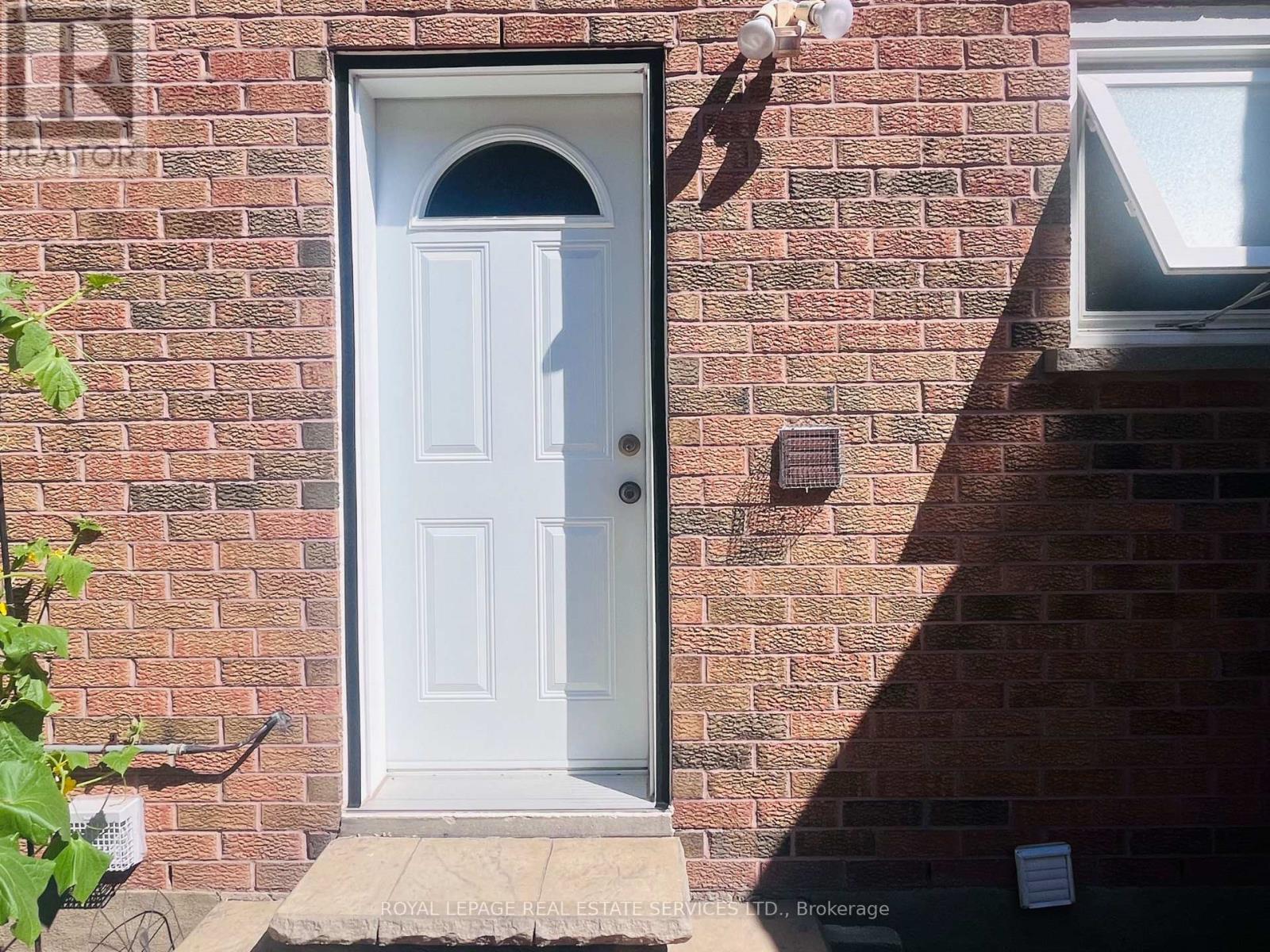 Bsmt - 1231 Bonnybank Court, Oakville, Ontario  L6M 1V7 - Photo 2 - W13560096